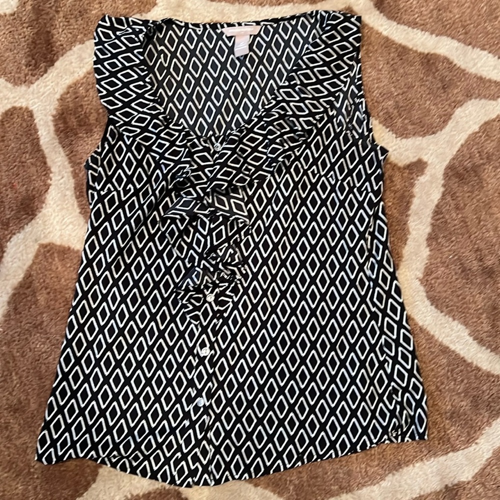 Banana republic sleeveless top size medium